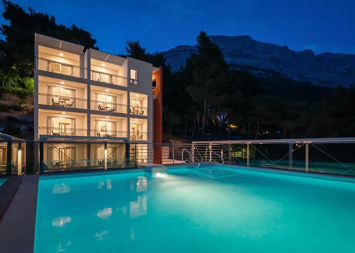 Noemia Apartments
