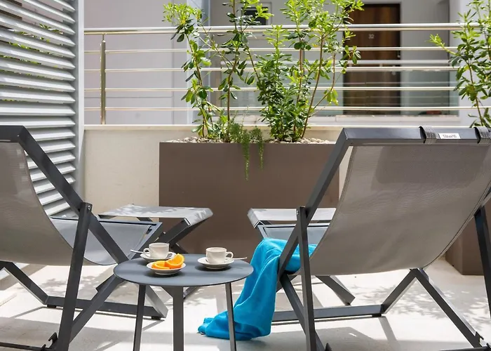 Noemia Apartments